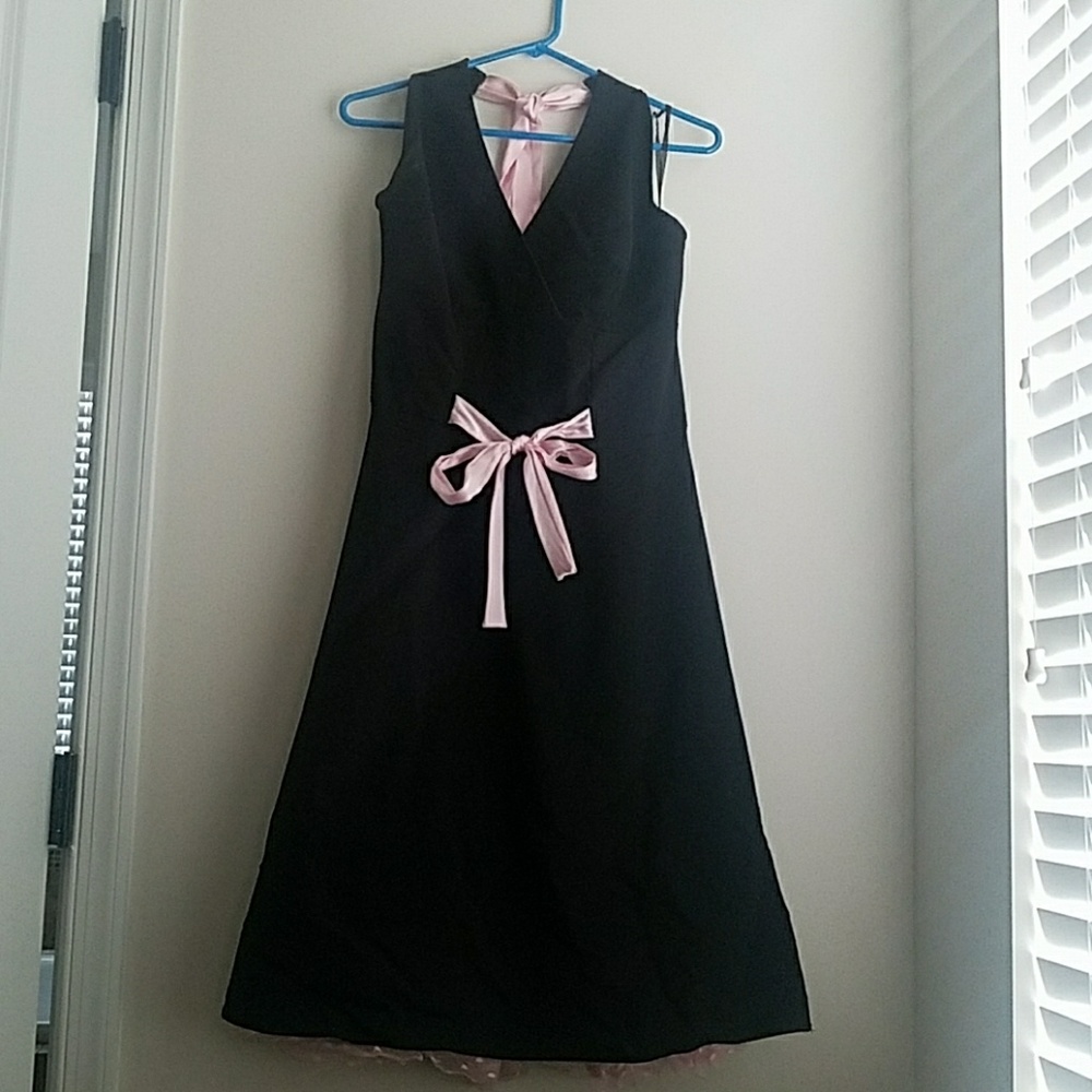 EUC Torrid Black and pink halter dress